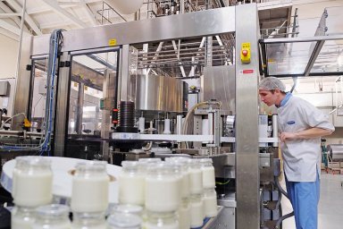 Danone отказалась от производства молочных продуктов в России