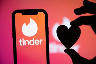 Суд в Москве оштрафовал на 10 млн компанию-владельца сайта знакомств Tinder