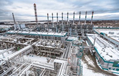 Крупнейшие российские нефтехимические компании объединяют активы