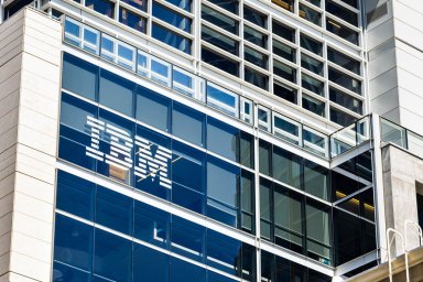 Американская IBM уведомила сотрудников в России о сокращении