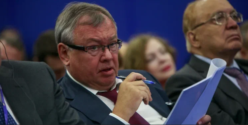 Глава ВТБ Костин призвал возобновить приватизацию в России для финансирования проектов